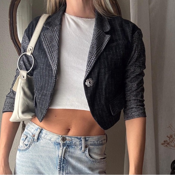 Diane Von Furstenberg Jackets & Blazers - Vintage Diane Von Furstenberg Cropped Shrunken Striped Herringbone Blazer Sz 6